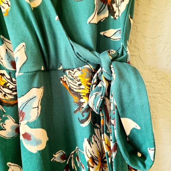 Fortune + Ivy Irene Faux Wrap Floral Knit Straight Hem Maxi Dress- Size Small - Picture 3 of 6